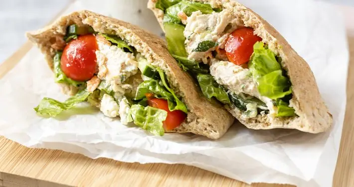 Greek chicken salad pittas