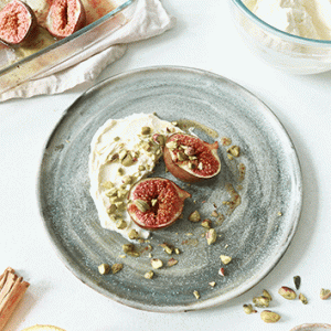Baked figs, mascarpone, and pistachios